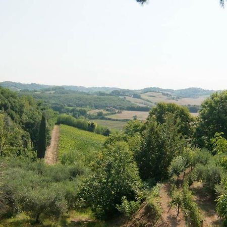 Stunning Country House Overlooking Tuscany Hills Lorenzana Bagian luar foto