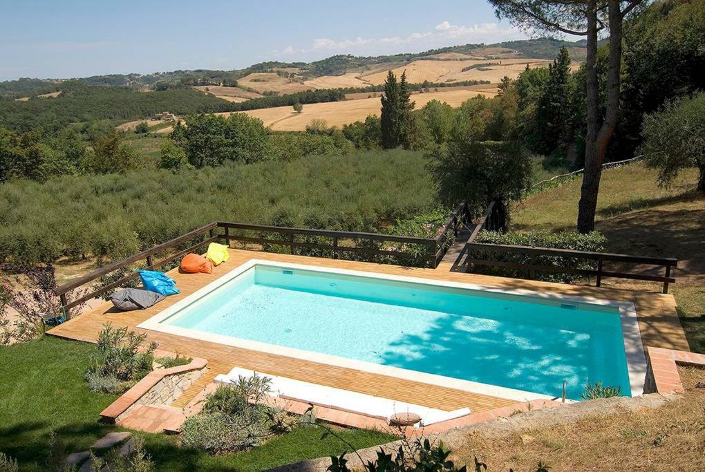 Stunning Country House Overlooking Tuscany Hills Lorenzana Bagian luar foto